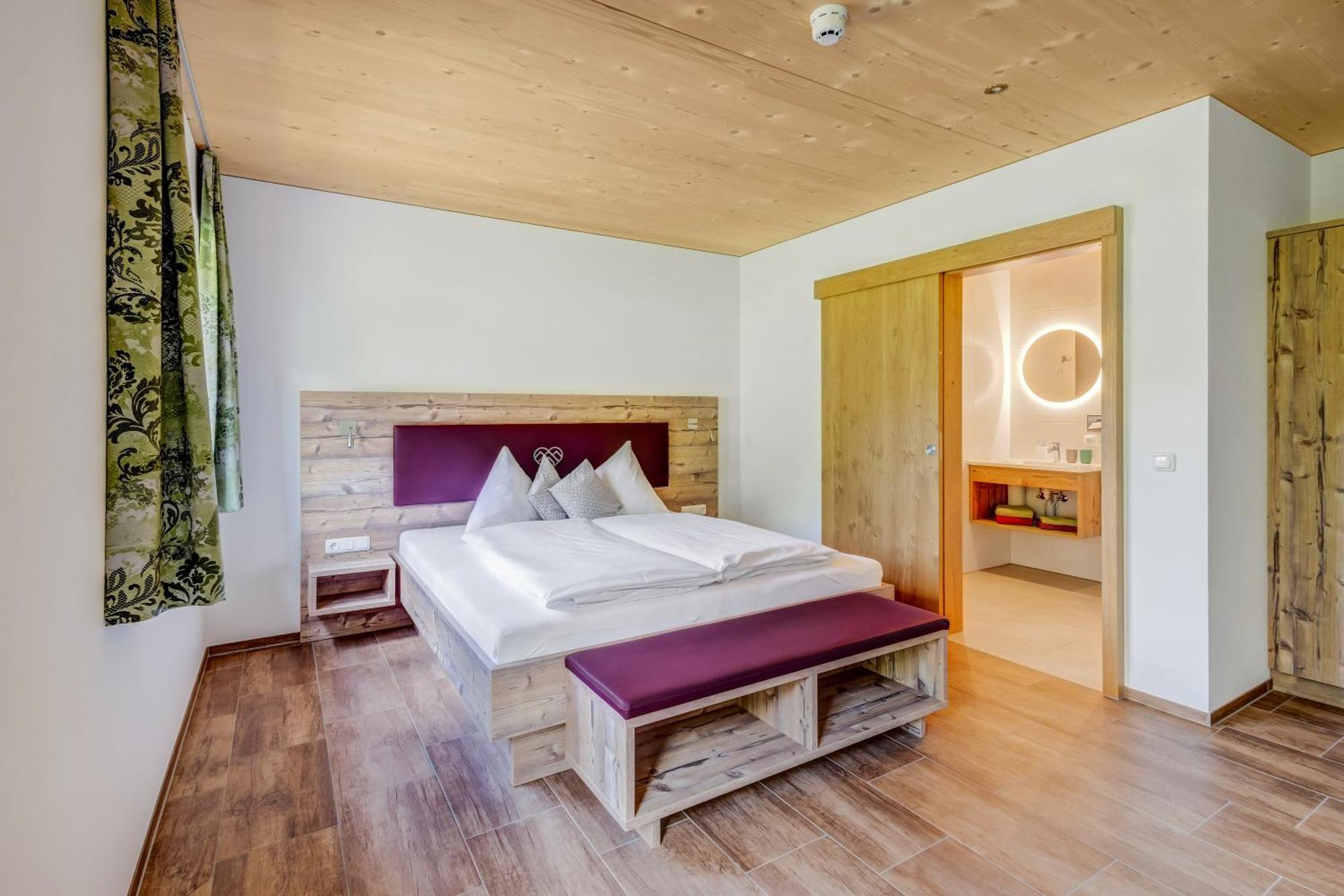 Hotel Lisas - With Wellness And Breakfast Schröcken Zewnętrze zdjęcie