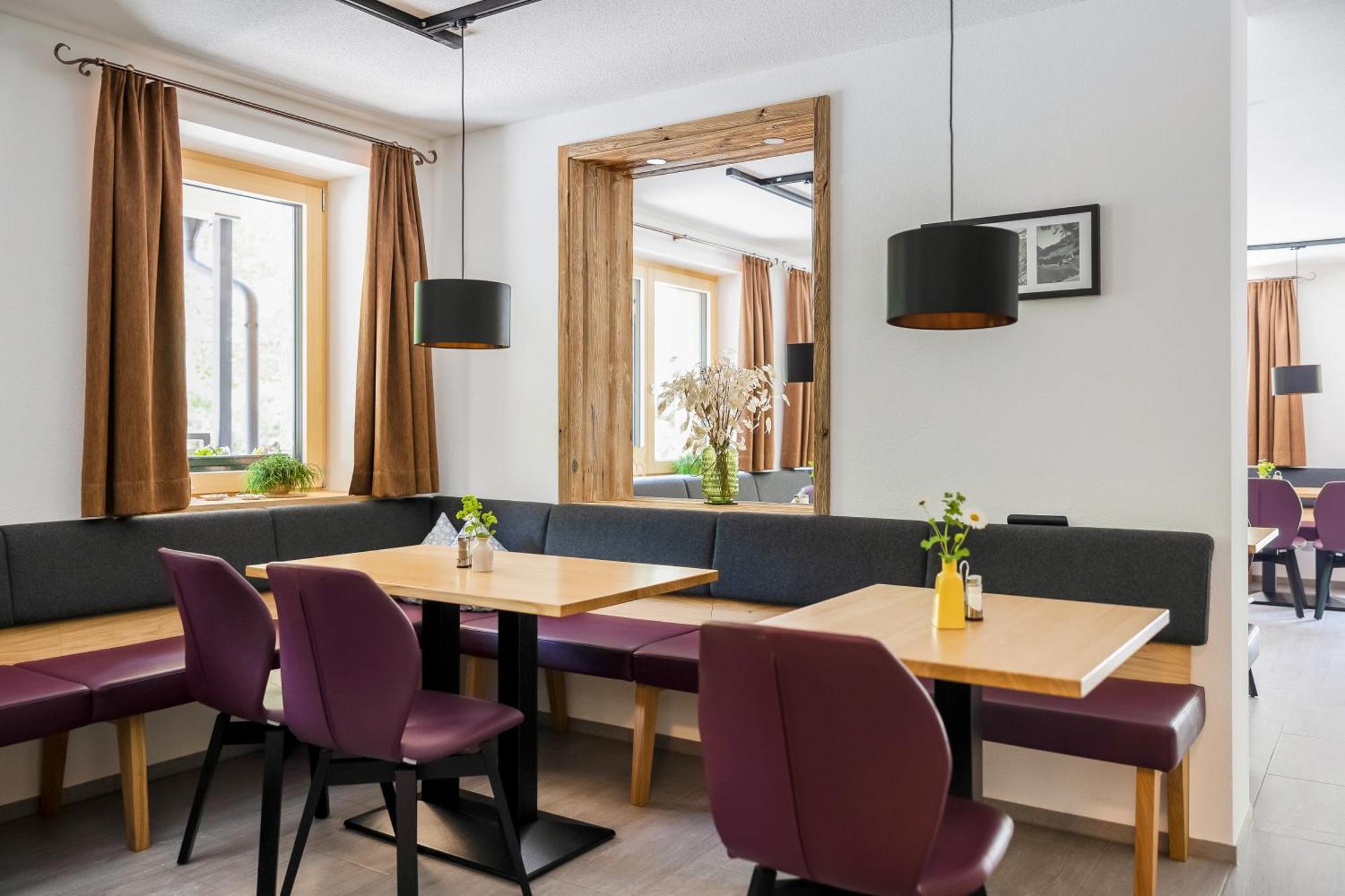 Hotel Lisas - With Wellness And Breakfast Schröcken Zewnętrze zdjęcie
