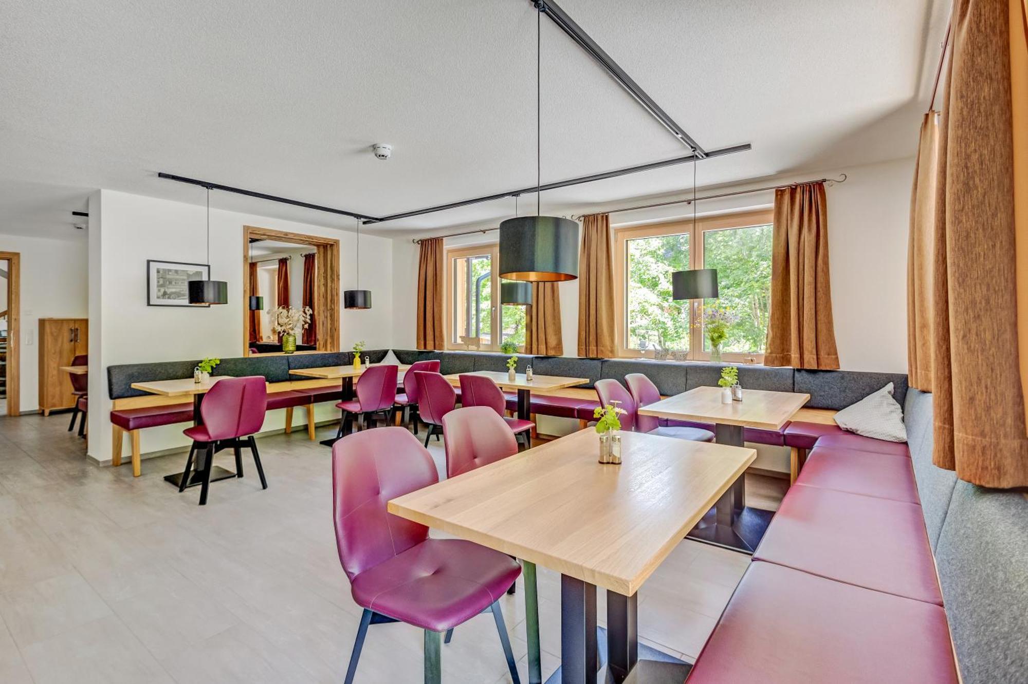 Hotel Lisas - With Wellness And Breakfast Schröcken Zewnętrze zdjęcie