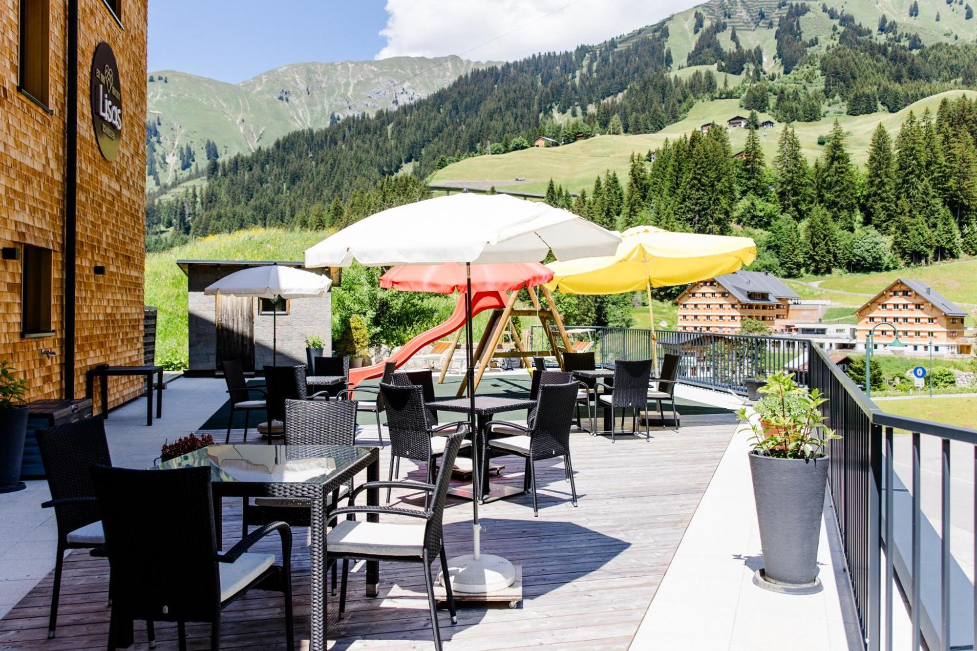 Hotel Lisas - With Wellness And Breakfast Schröcken Zewnętrze zdjęcie