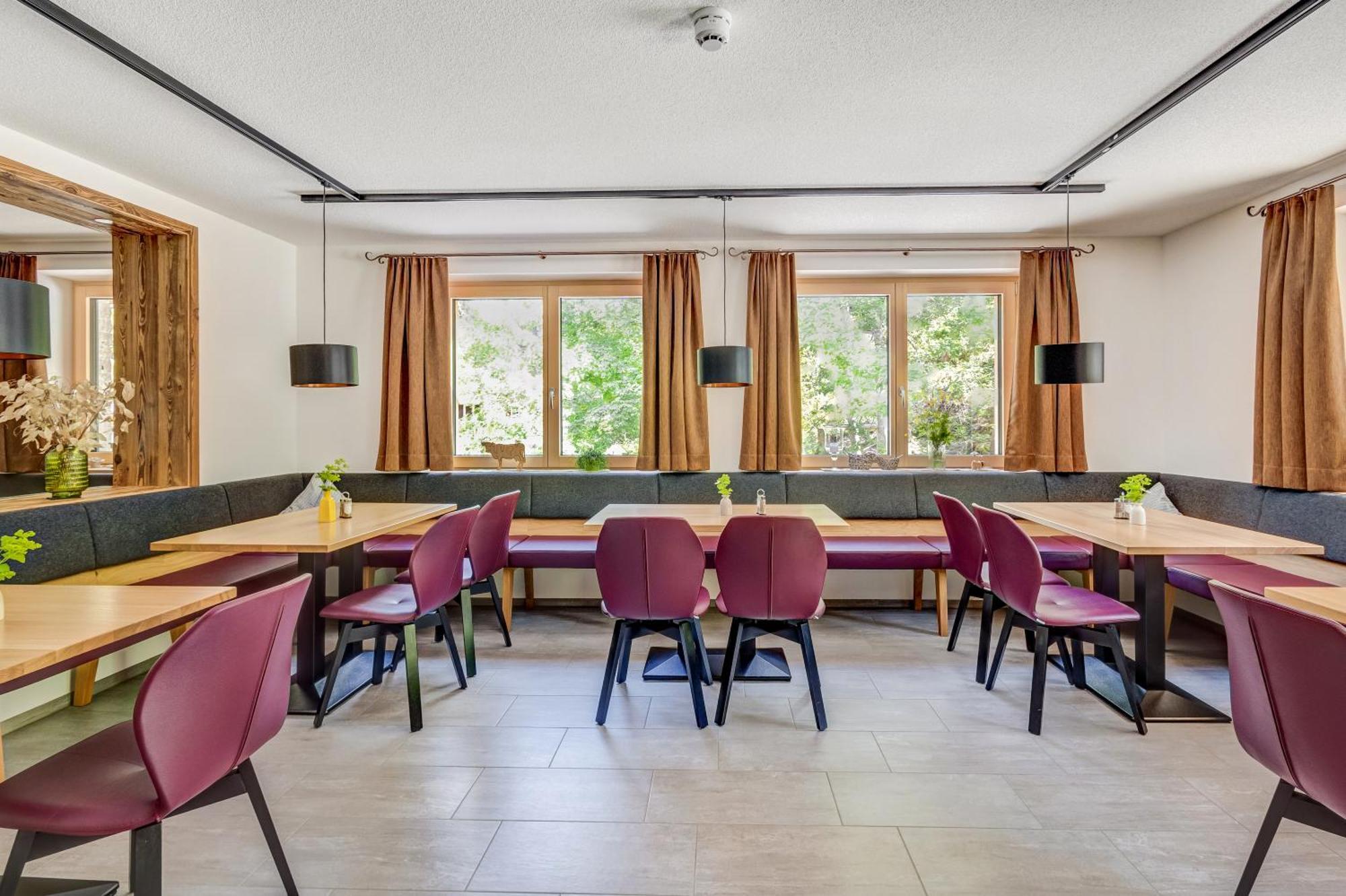 Hotel Lisas - With Wellness And Breakfast Schröcken Zewnętrze zdjęcie